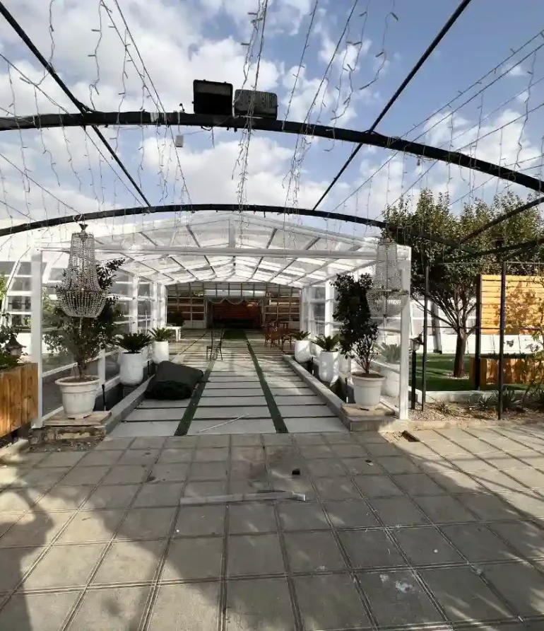 سازه متحرک گلخانه